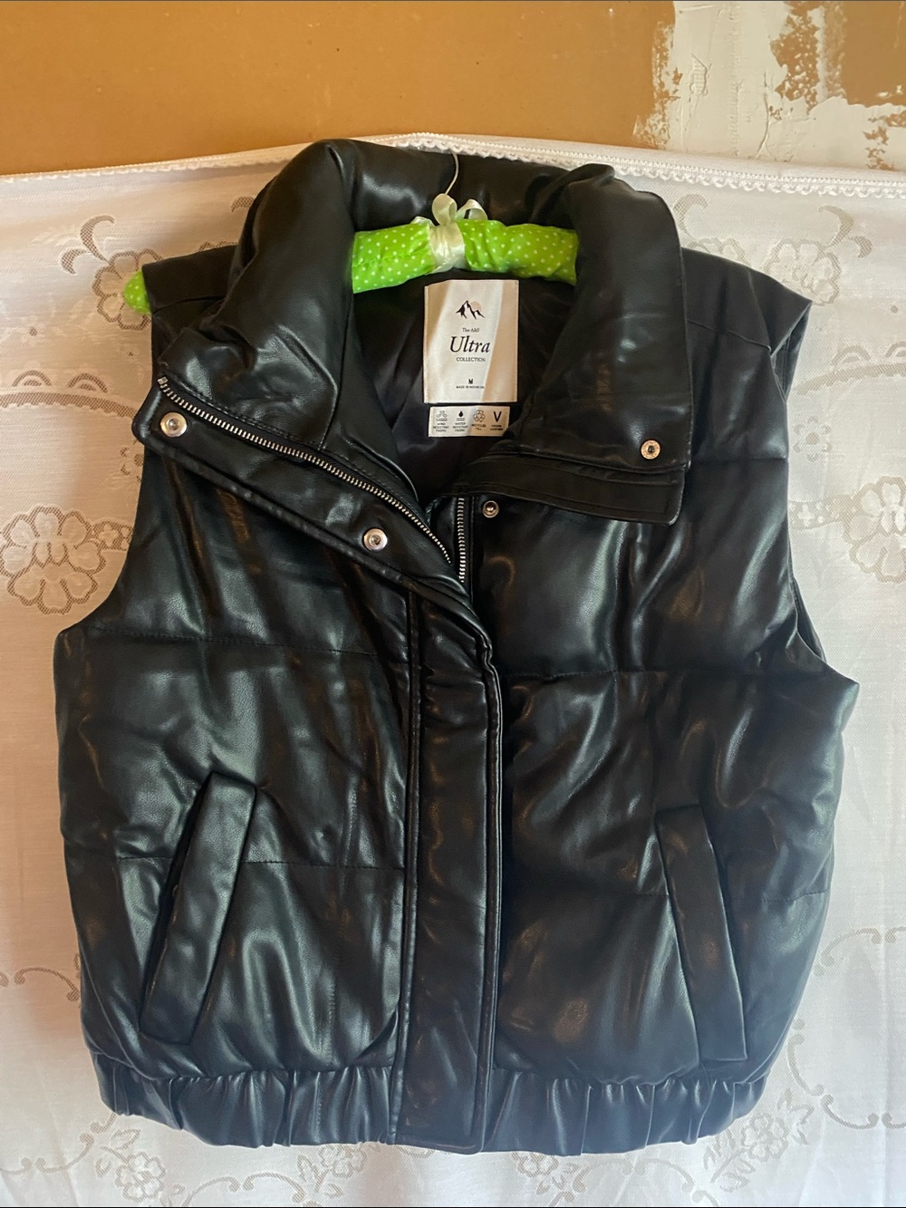 Abercrombie & Fitch Ultra Black Vegan Leather Puffer Vest